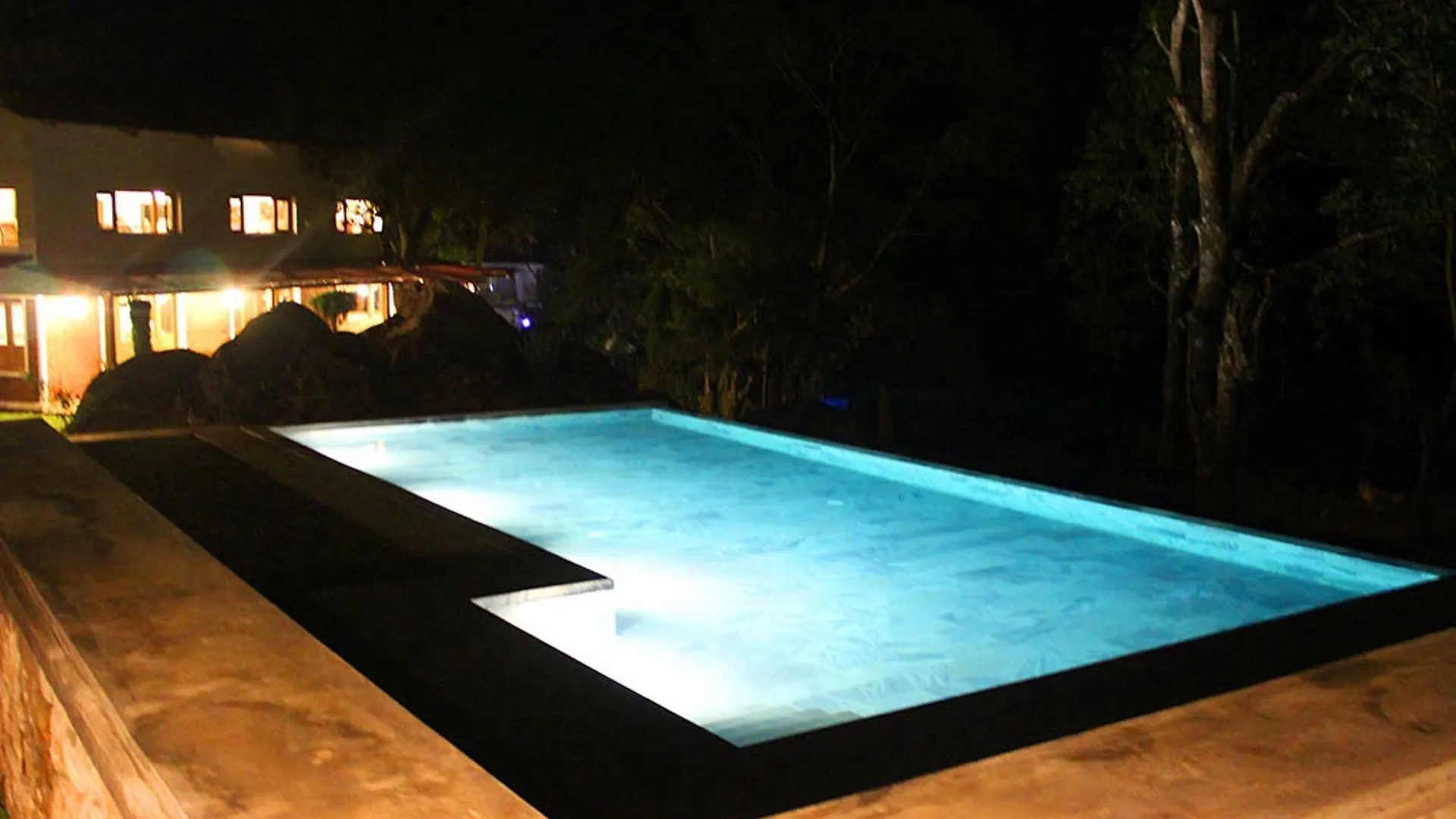 Resort Windermere Estate Munnar